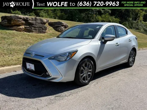 Gray 2019 Toyota Yaris LE for sale in Ballwin, MO