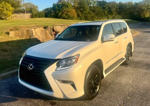 Another view of 2018 Lexus GX 460 for sale in Ballwin, MO at Jay Wolfe Toyota of West County