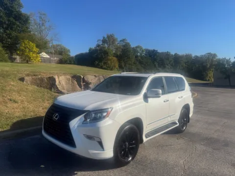 Another view of 2018 Lexus GX 460 for sale in Ballwin, MO at Jay Wolfe Toyota of West County