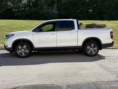Photos of 2025 Honda Ridgeline TrailSport for sale in Ballwin, MO at Jay Wolfe Toyota of West County