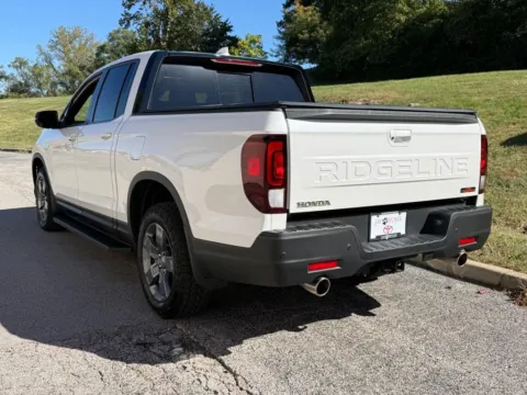 Another view of 2025 Honda Ridgeline TrailSport for sale in Ballwin, MO at Jay Wolfe Toyota of West County