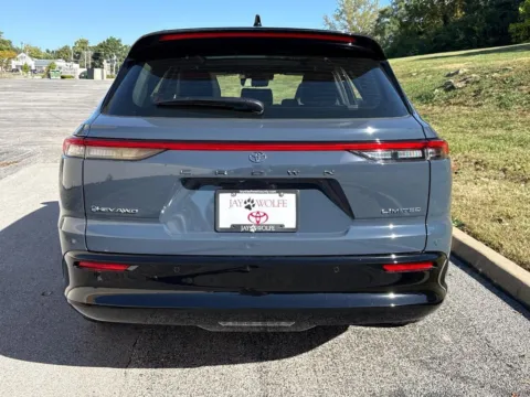 More photos of 2026 Toyota Crown Signia Limited at Jay Wolfe Toyota of West County, MO