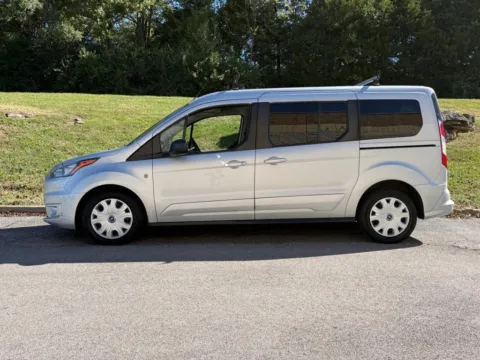 Photos of 2020 Ford Transit Connect XLT for sale in Ballwin, MO at Jay Wolfe Toyota of West County