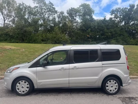 More photos of 2020 Ford Transit Connect XLT at Jay Wolfe Toyota of West County, MO