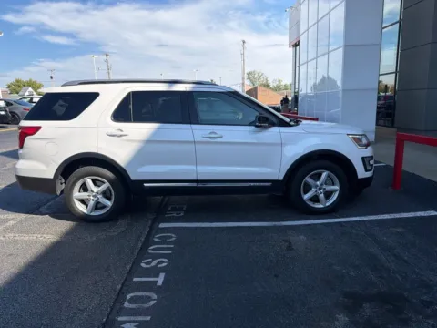 Photos of 2017 Ford Explorer XLT for sale in Ballwin, MO at Jay Wolfe Toyota of West County