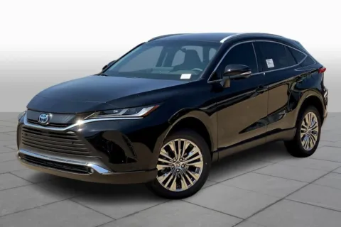 Black 2023 Toyota Venza XLE for sale in Ballwin, MO