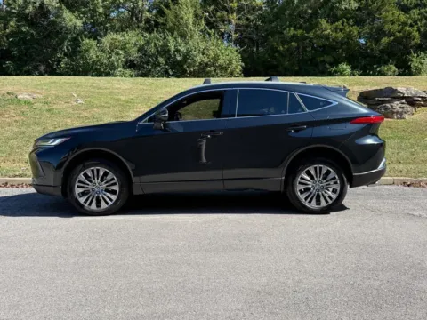 Photos of 2023 Toyota Venza XLE for sale in Ballwin, MO at Jay Wolfe Toyota of West County