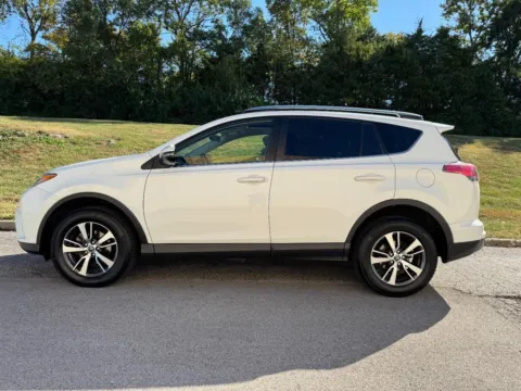 Photos of 2018 Toyota RAV4 XLE for sale in Ballwin, MO at Jay Wolfe Toyota of West County