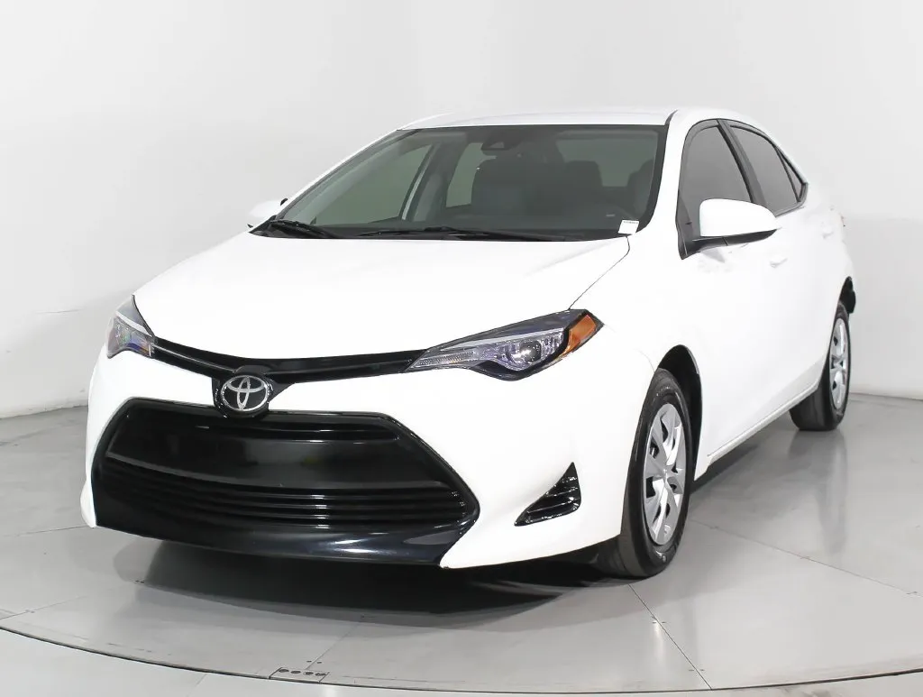 2018 Toyota Corolla LE for sale in Ballwin, MO