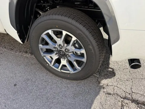 More photos of 2026 Toyota Tundra Hybrid 1794 Edition at Jay Wolfe Toyota of West County, MO