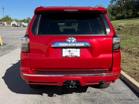 More photos of 2022 Toyota 4Runner Limited at Jay Wolfe Toyota of West County, MO