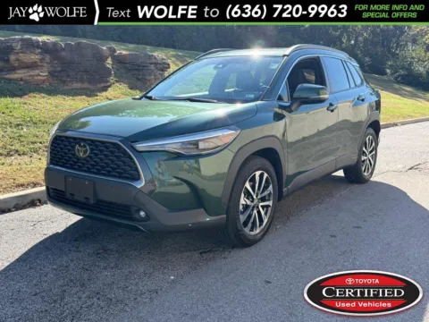Green 2022 Toyota Corolla Cross XLE for sale in Ballwin, MO