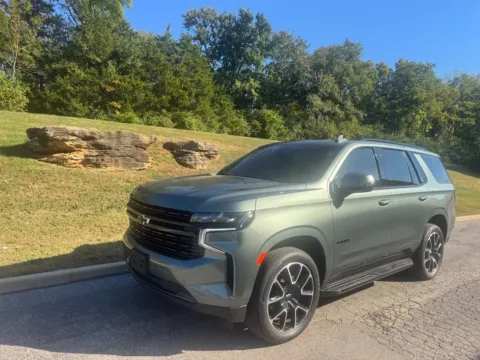 Silver 2024 Chevrolet Tahoe RST for sale in Ballwin, MO