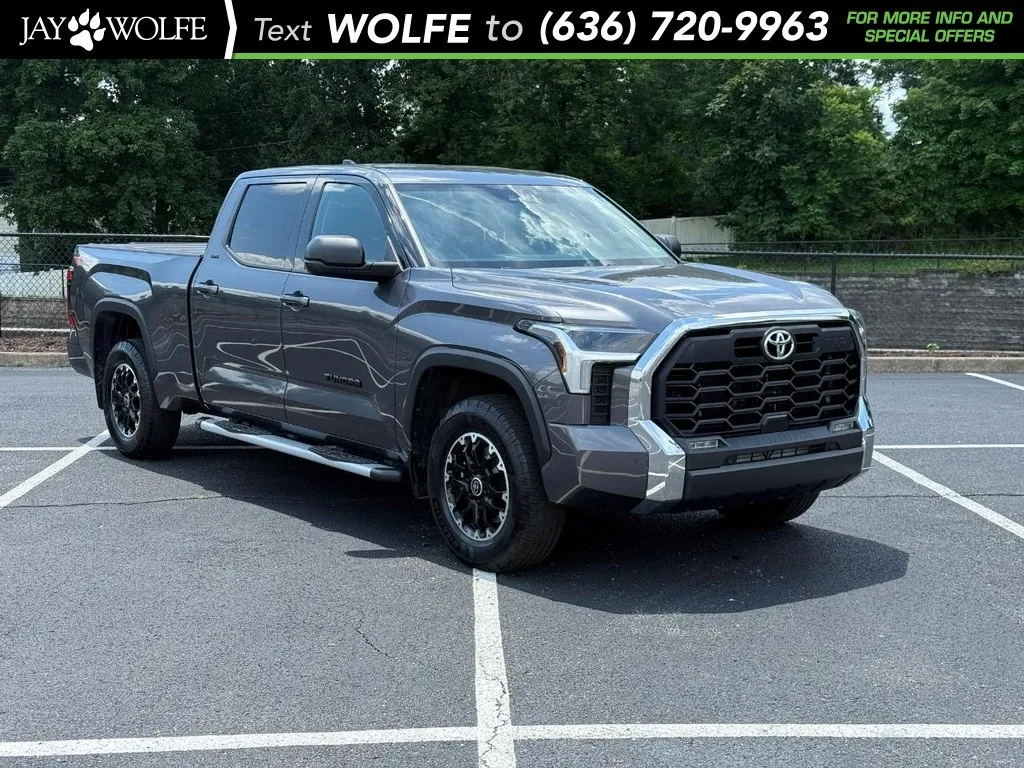 Used 2022 Toyota Tundra SR5 with VIN 5TFLA5ECXNX006672 for sale in Kansas City