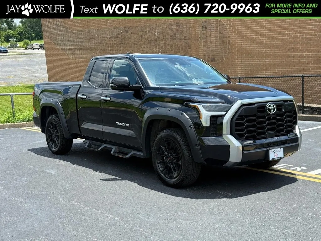 Used 2022 Toyota Tundra Limited with VIN 5TFJA5DAXNX042417 for sale in Kansas City
