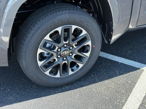 More photos of 2025 Toyota Tundra Limited at Jay Wolfe Toyota of West County, MO