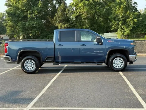 Photos of 2025 Chevrolet Silverado 2500HD LT for sale in Ballwin, MO at Jay Wolfe Toyota of West County