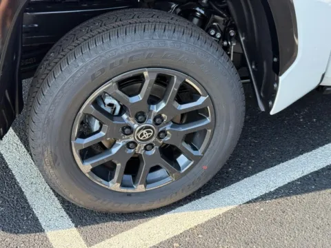More photos of 2025 Toyota Tundra Hybrid Platinum at Jay Wolfe Toyota of West County, MO