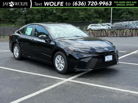 Black 2025 Toyota Camry LE for sale in Ballwin, MO