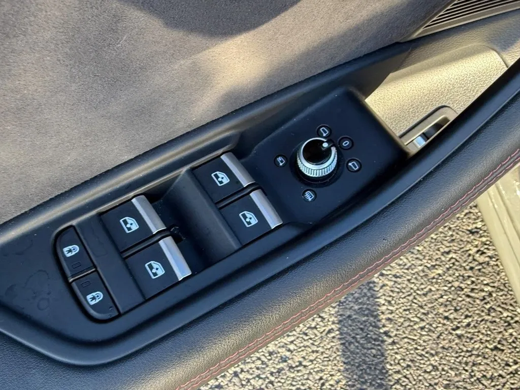 2022 Audi S4 Prestige photo 11