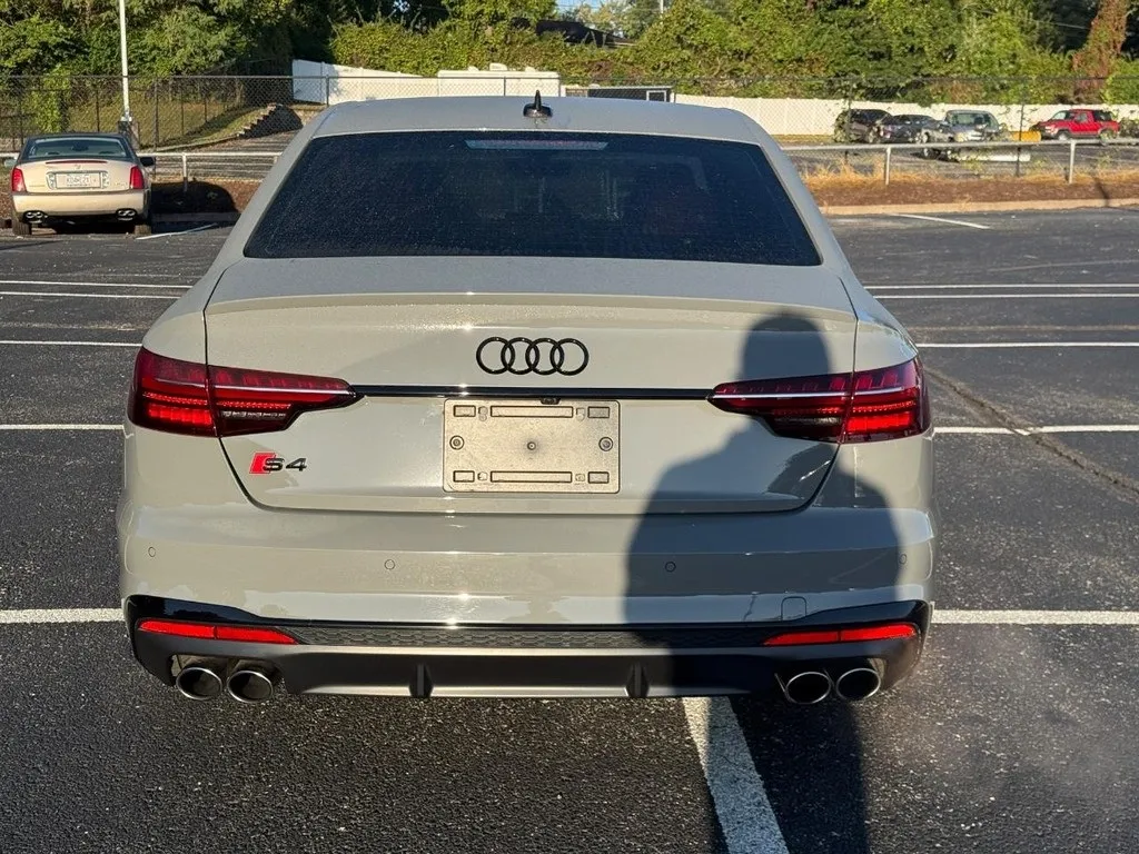 2022 Audi S4 Prestige photo 8