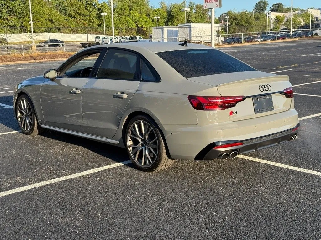 2022 Audi S4 Prestige photo 13