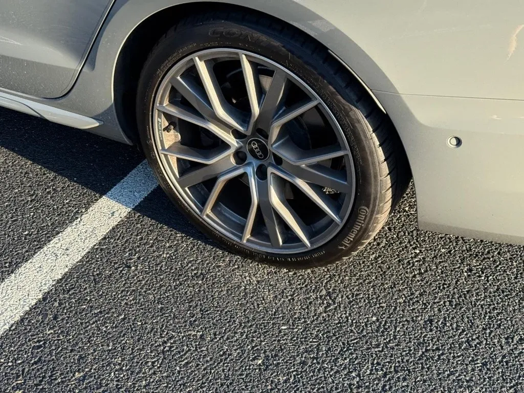 2022 Audi S4 Prestige photo 3