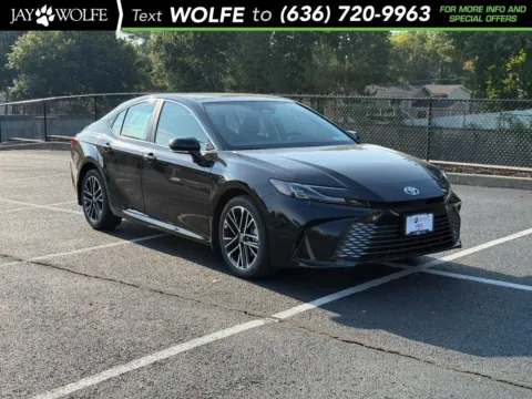 Black 2026 Toyota Camry XLE for sale in Ballwin, MO