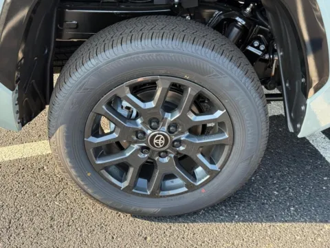 More photos of 2026 Toyota Tundra Platinum at Jay Wolfe Toyota of West County, MO