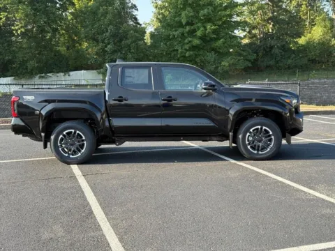 Photos of 2025 Toyota Tacoma TRD Sport for sale in Ballwin, MO at Jay Wolfe Toyota of West County