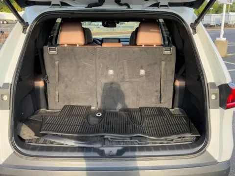 More photos of 2024 Toyota Grand Highlander Hybrid MAX Platinum at Jay Wolfe Toyota of West County, MO