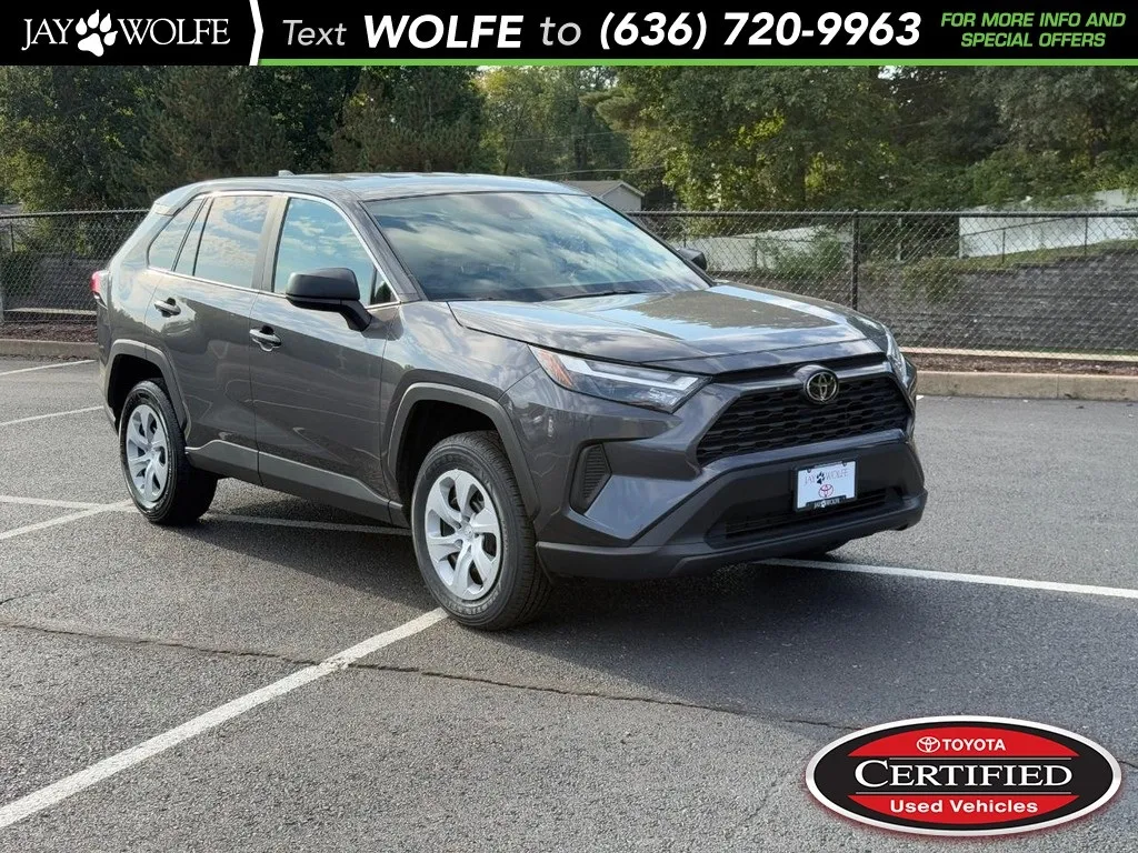 Used 2024 Toyota RAV4 LE with VIN 2T3F1RFV0RW444387 for sale in Kansas City
