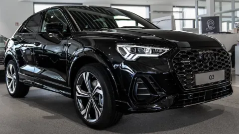 Black 2023 Audi Q3 Premium Plus for sale in Ballwin, MO