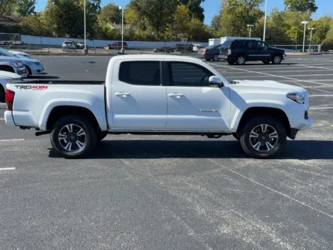 Photos of 2019 Toyota Tacoma TRD Sport for sale in Ballwin, MO at Jay Wolfe Toyota of West County
