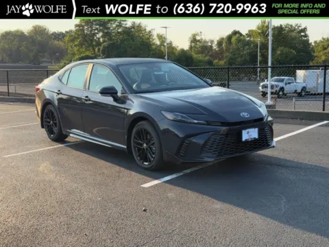 Gray 2026 Toyota Camry SE for sale in Ballwin, MO