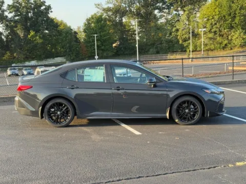 Photos of 2026 Toyota Camry SE for sale in Ballwin, MO at Jay Wolfe Toyota of West County