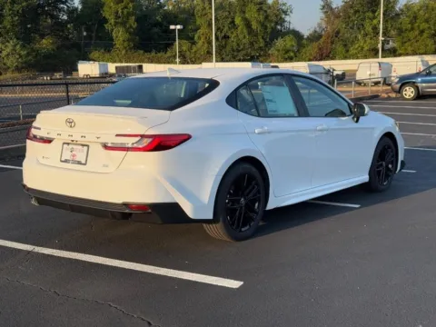 Another view of 2026 Toyota Camry SE for sale in Ballwin, MO at Jay Wolfe Toyota of West County