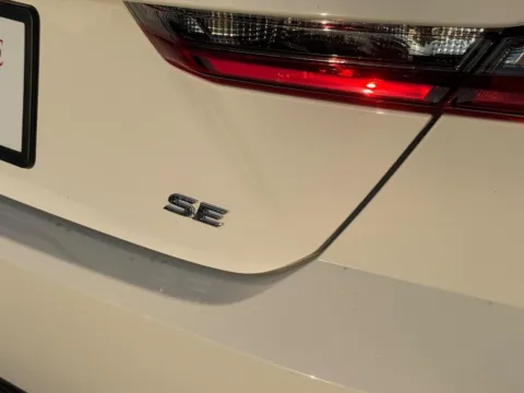 More photos of 2026 Toyota Camry SE at Jay Wolfe Toyota of West County, MO