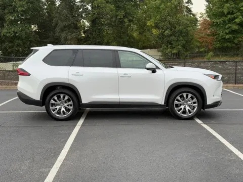 Photos of 2025 Toyota Grand Highlander Hybrid Limited for sale in Ballwin, MO at Jay Wolfe Toyota of West County