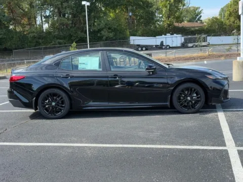 Photos of 2026 Toyota Camry SE for sale in Ballwin, MO at Jay Wolfe Toyota of West County