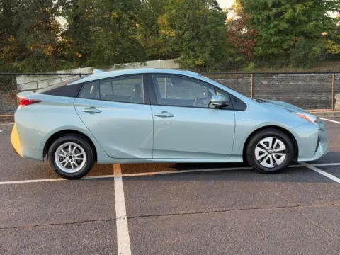 Photos of 2018 Toyota Prius Four for sale in Ballwin, MO at Jay Wolfe Toyota of West County