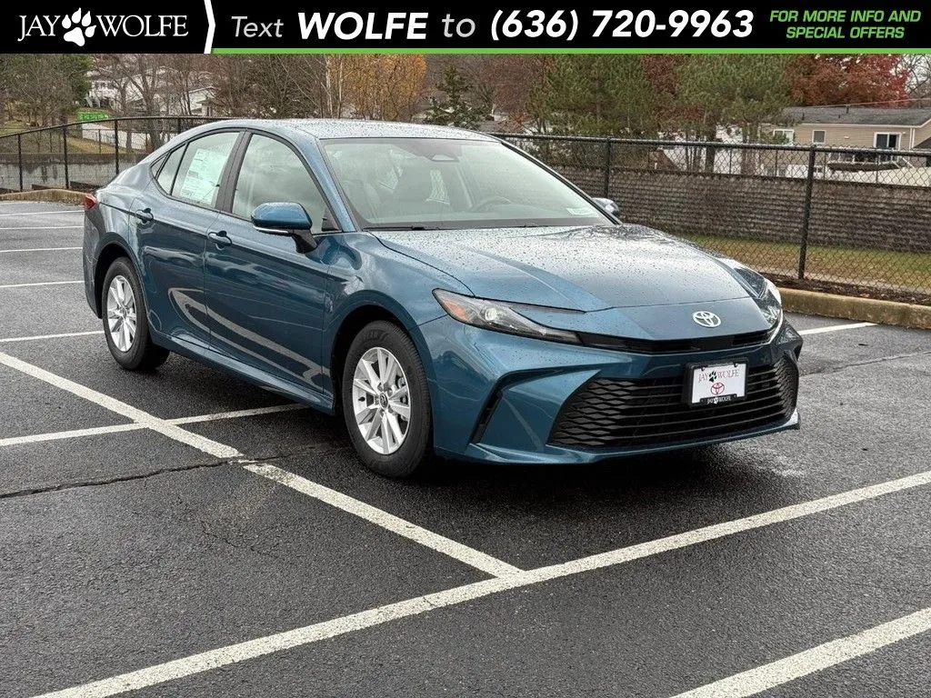 Black 2026 Toyota Camry LE for sale in Ballwin, MO