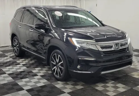 Black 2019 Honda Pilot Elite for sale in Ballwin, MO