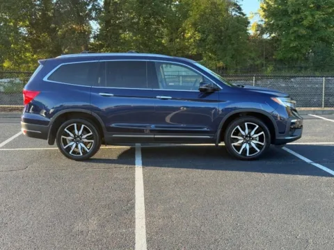 Photos of 2019 Honda Pilot Elite for sale in Ballwin, MO at Jay Wolfe Toyota of West County
