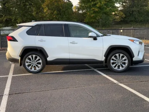 Photos of 2019 Toyota RAV4 Limited for sale in Ballwin, MO at Jay Wolfe Toyota of West County