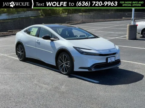 Gold 2026 Toyota Prius XLE for sale in Ballwin, MO
