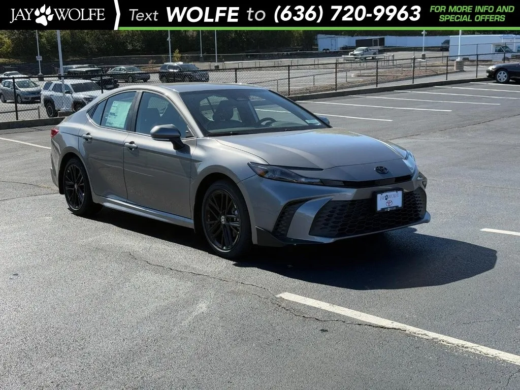 Unknown 2026 Toyota Camry SE for sale in Ballwin, MO