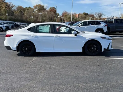 Photos of 2026 Toyota Camry SE for sale in Ballwin, MO at Jay Wolfe Toyota of West County