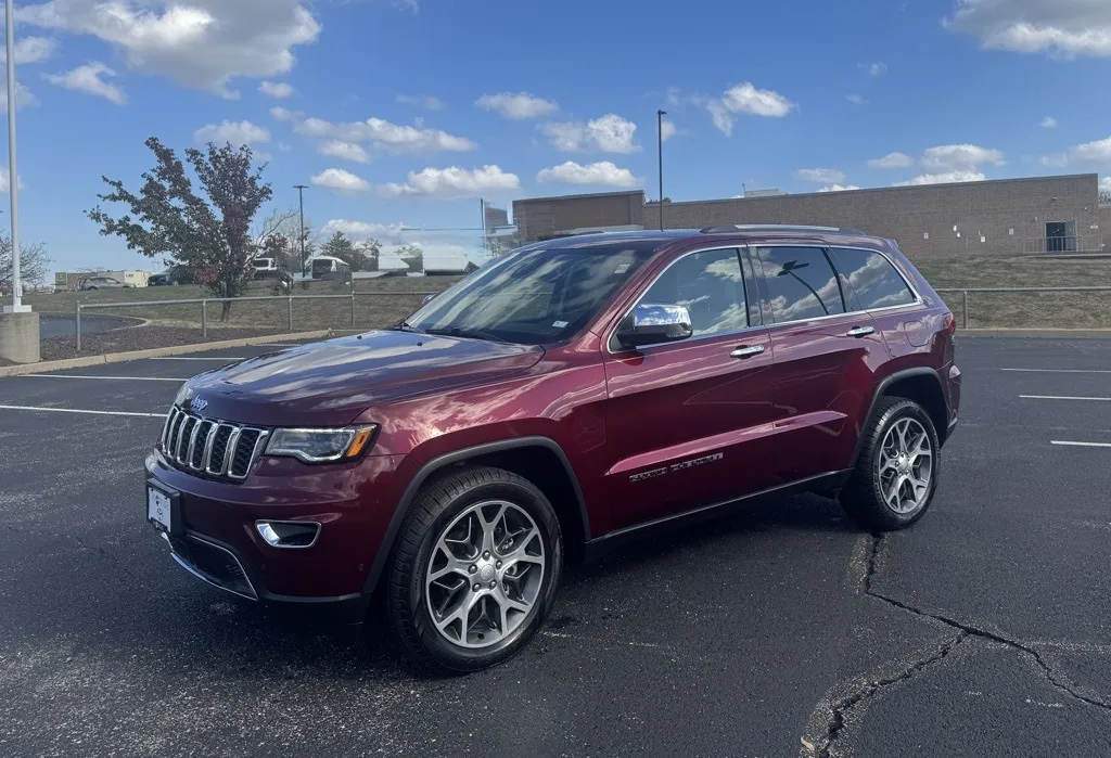 Red 2020 Jeep Grand Cherokee Limited for sale in Ballwin, MO