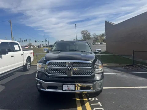 More photos of 2015 Ram 1500 Laramie at Jay Wolfe Toyota of West County, MO